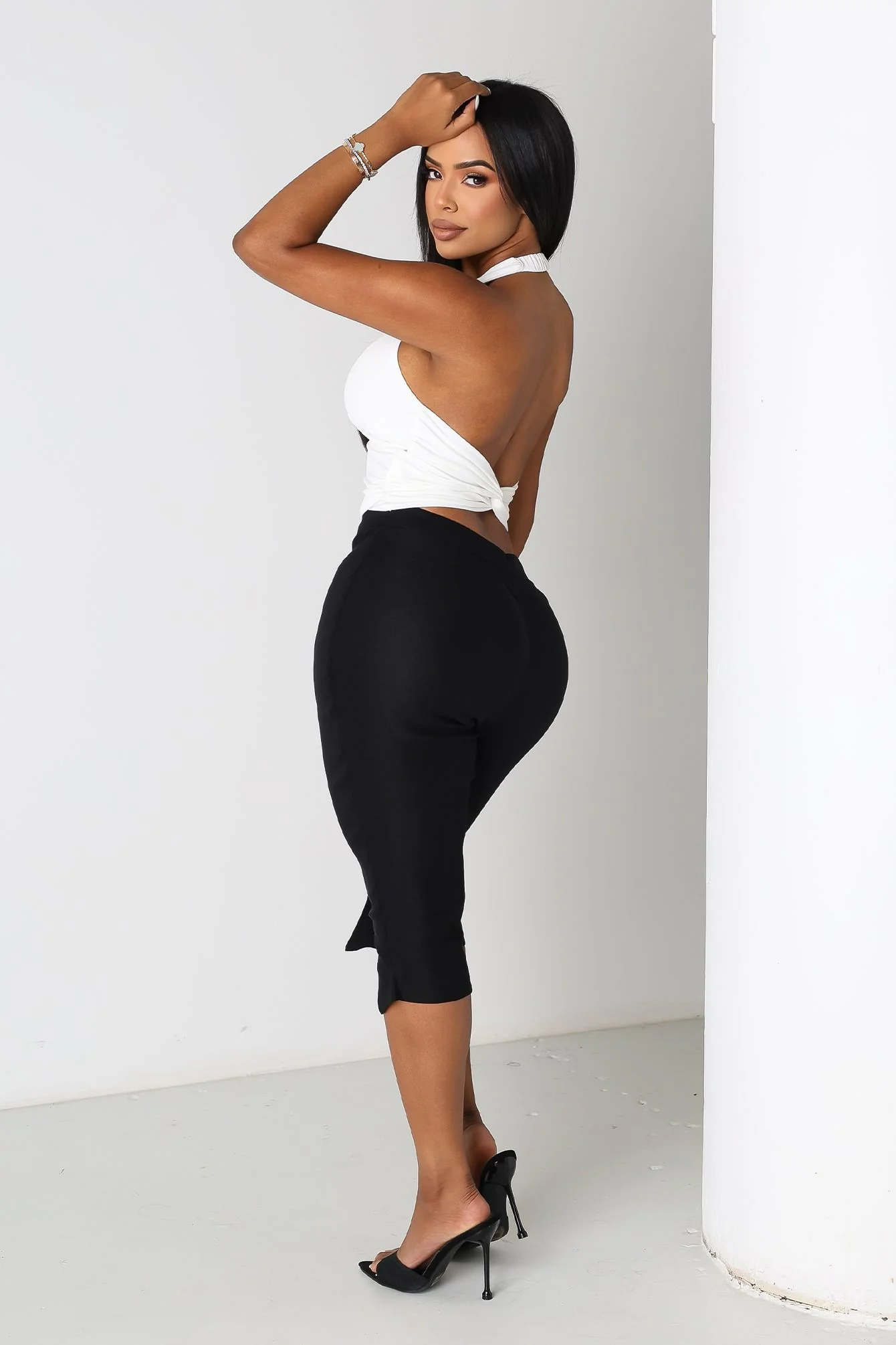 Bengaline Touch Capri Pants - Image 4