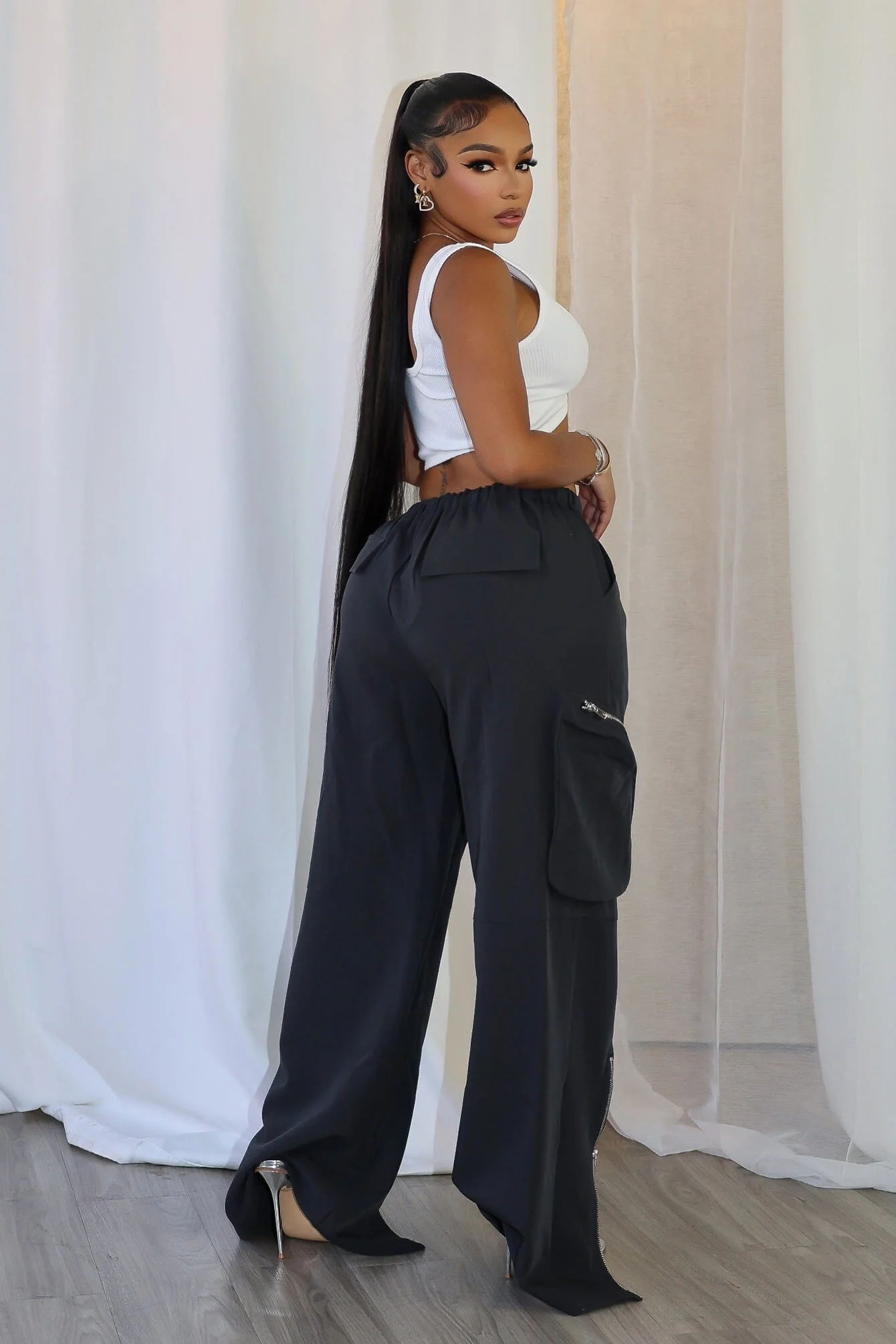 Cecelia Zip Detail Baggy Cargo Pants - Image 4