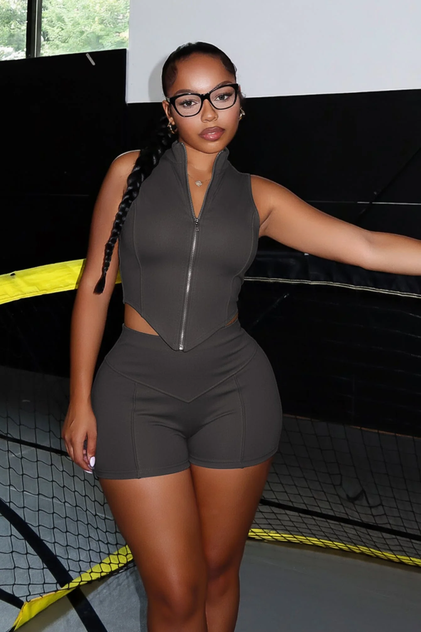 Classic Zip Up Cropped Tank Top & Shorts SET - Image 4