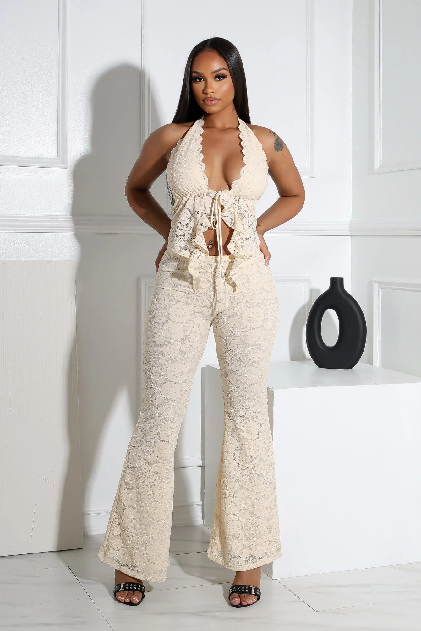 Refined Flare Duo Lace Top & Pants SET - Image 3